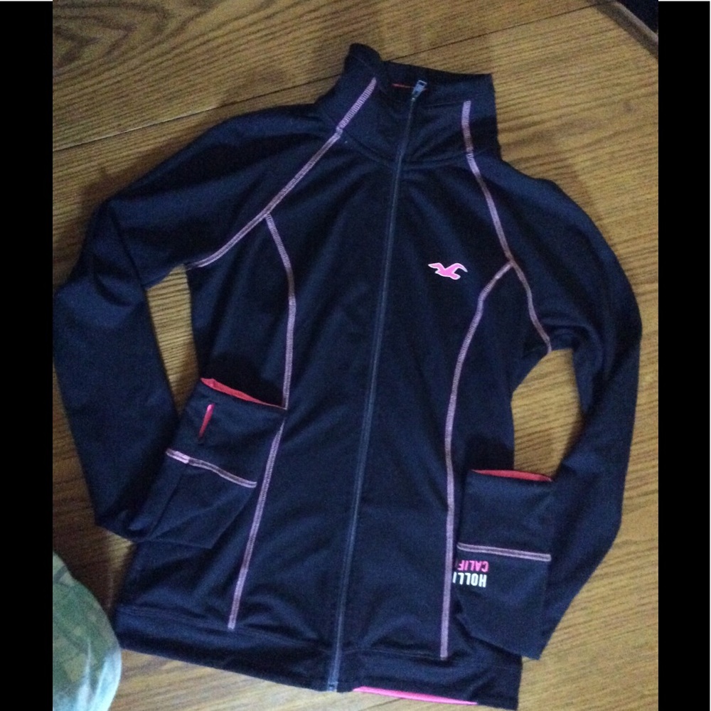Hollister Jacket Flattering!!